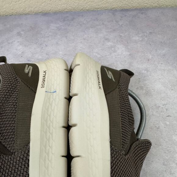 Skechers Go Walk Men's Athletic Walking Shoes Men's Size 9.5 Slip On Sneakers - Picture 10 of 13